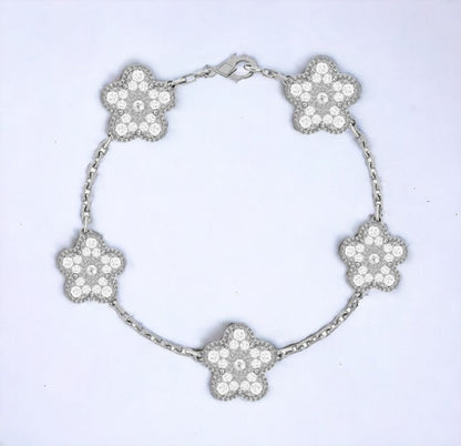 Glamora™ Clover Bracelet