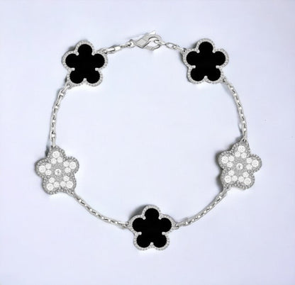 Glamora™ Clover Bracelet