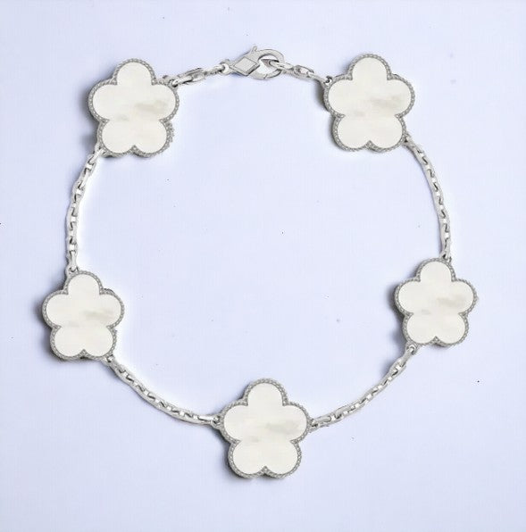 Glamora™ Clover Bracelet