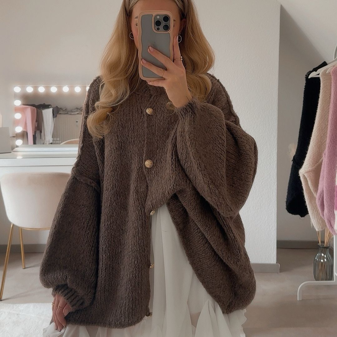 Oversized Cardigan "CozyGlam"